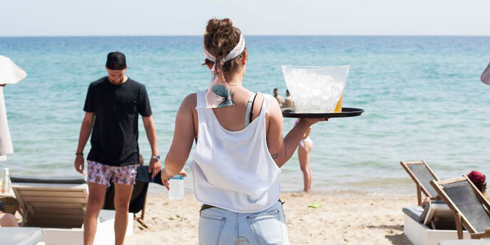 Δούλεψε εθελοντικά το καλοκαίρι... σε όλη την Ευρώπη