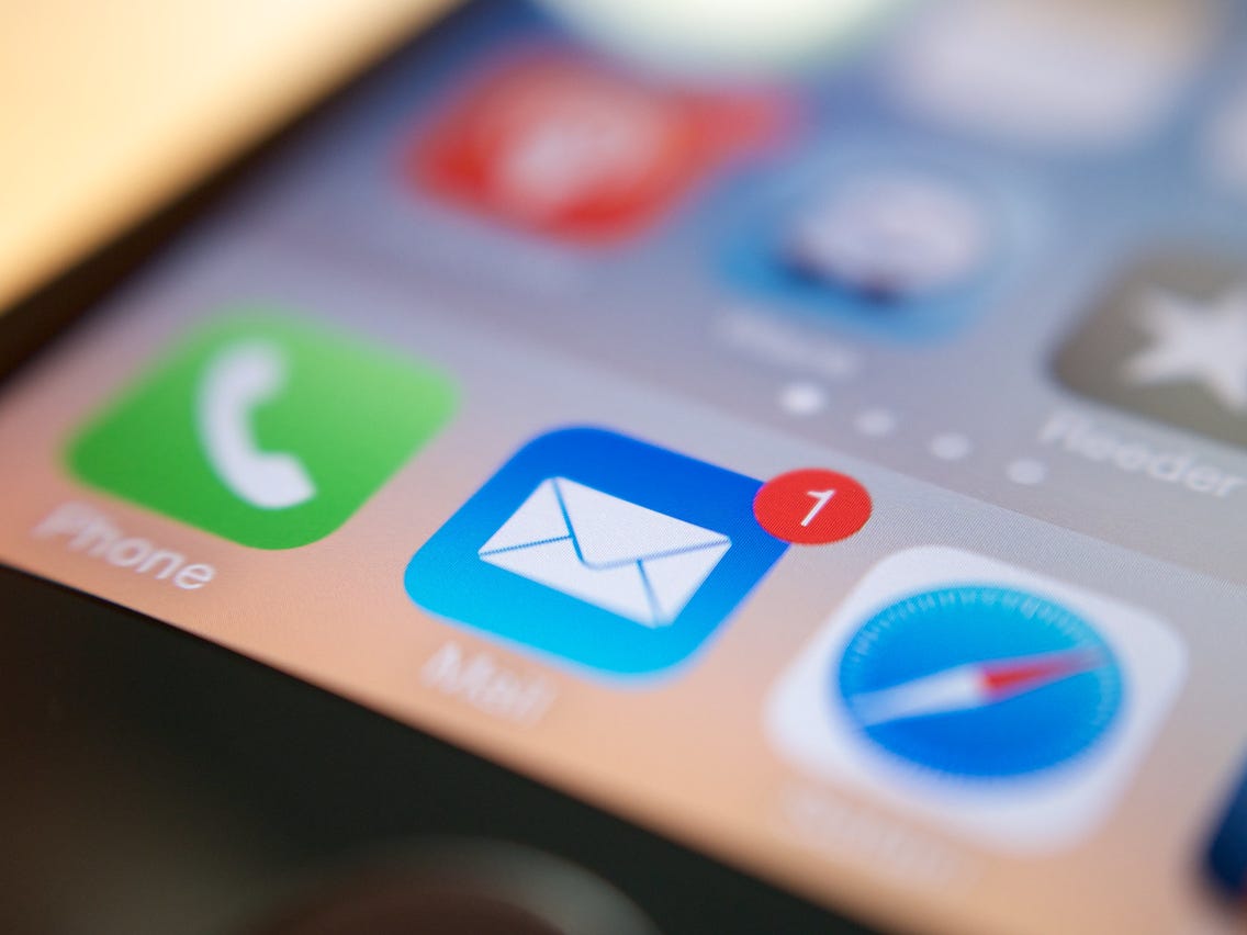 Πώς να κρύψετε το email σας στο iPhone