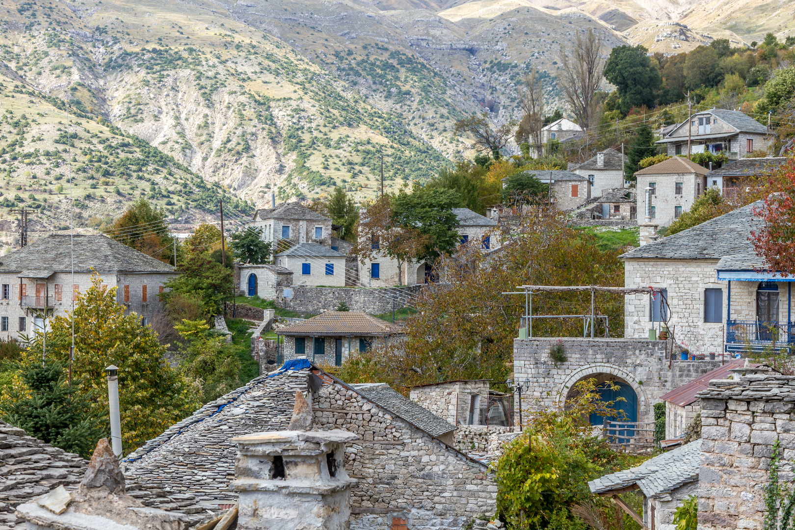 Συρράκο - Καλαρρύτες: Tαξίδι στα παραμυθένια, πέτρινα χωριά των Τζουμέρκων