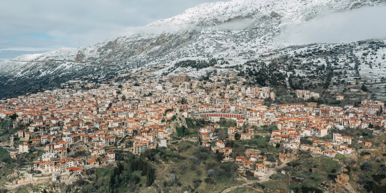 Αράχωβα: Όλα όσα πρέπει να κάνετε στον διασημότερο χειμερινό προορισμό