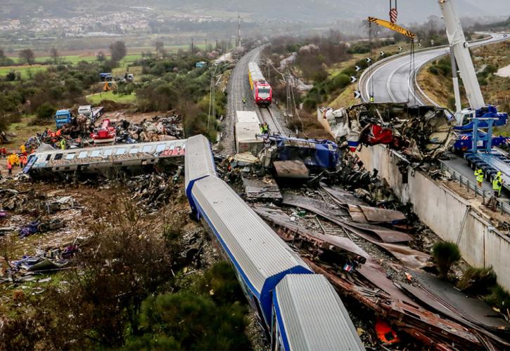 Νέες αποκαλύψεις για τα Τέμπη: H φωτογραφία ντοκουμέντο που «δείχνει» εύφλεκτο υγρό