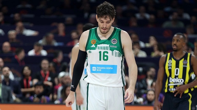 Φενέρμπαχτσε - Παναθηναϊκός 82-76: Παραδόθηκε και... παρέδωσε τα σκήπτρα