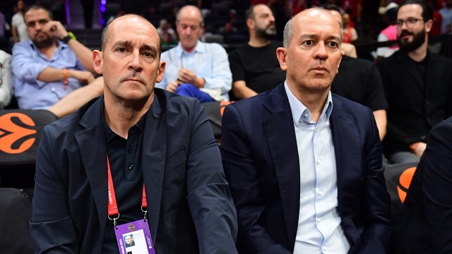 ΚΑΕ Ολυμπιακός: «Να συνεχιστεί το πρωτάθλημα, δεν καθόμαστε στο ίδιο τραπέζι με τον υβριστή και παραβάτη Δ. Γιαννακόπουλο»