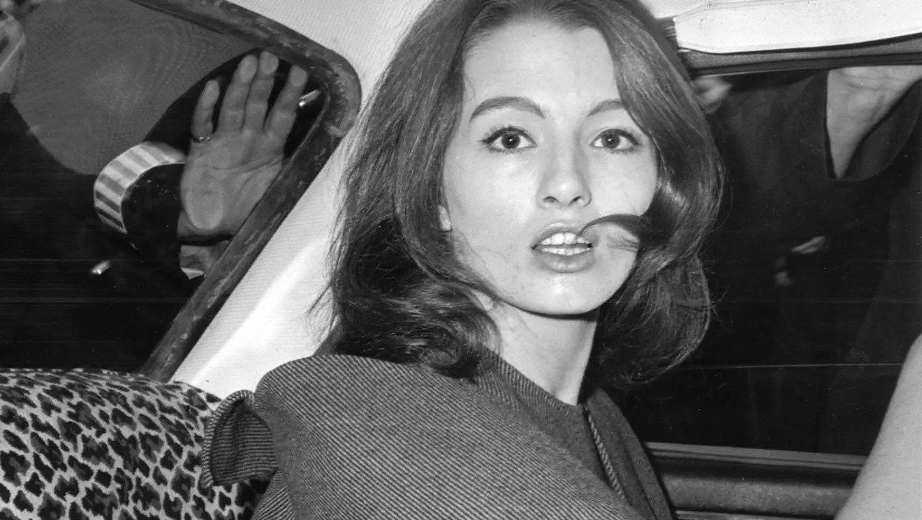 Το σεξουαλικό σκάνδαλο των 60's που τίναξε στον αέρα τον πολιτικό κόσμο