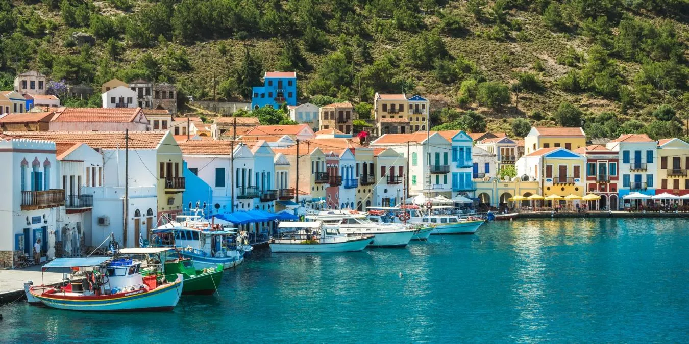 Διακοπές στην άκρη της Ελλάδας: 5 νησιά για απόλυτη χαλάρωση