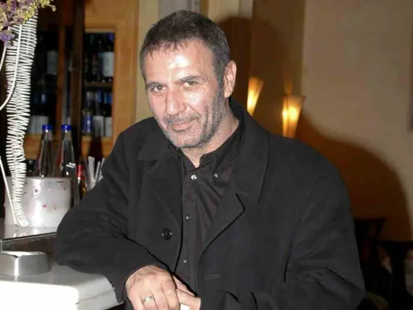 Η κρυφή ζωή του Νίκου Σεργιανόπουλου και η άγρια δολοφονία του (vid)