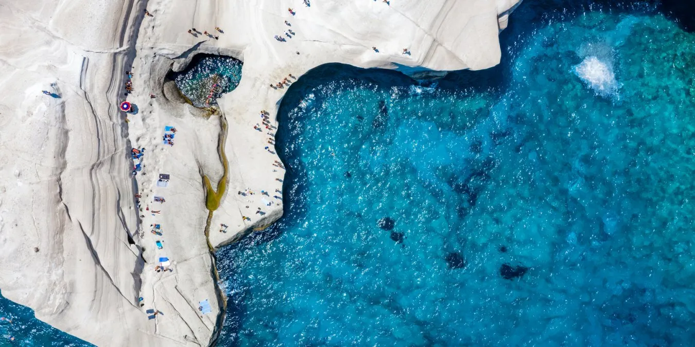Η ελληνική παραλία που μπήκε στη λίστα του Lonely Planet με τις καλύτερες του κόσμου
