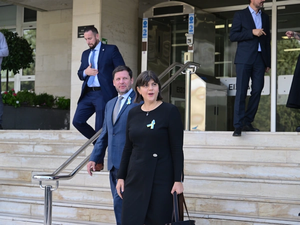 Το σκάνδαλο στον Πειραιά που καίει πραγματικά τη Λάουρα Κοβέσι