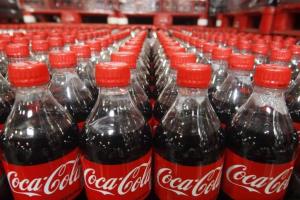 Ο Τραμπ αλλάζει συστατικό στην Coca-Cola!
