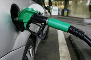 Καύσιμα: Πτώση τιμή για πετρέλαιο κίνησης και θέρμανσης – «Τσουχτερή» παραμένει η βενζίνη