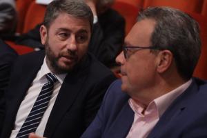 Πρόταση «γάμου» Σωκράτη σε Ανδρουλάκη - Ποιος θα μείνει στο ράφι;