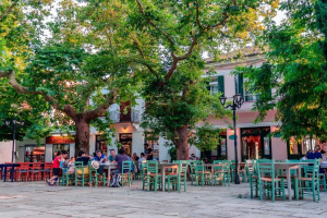 Το πανέμορφο πηλιορείτικο χωριό με το παλαιότερο καφενείο της Ελλάδας