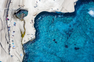 Η ελληνική παραλία που μπήκε στη λίστα του Lonely Planet με τις καλύτερες του κόσμου