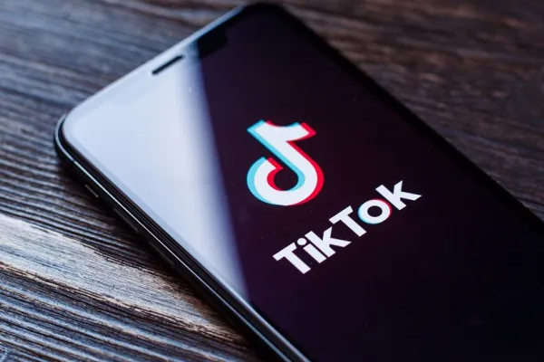 Πόσα χρήματα βγάζουν οι influencers του TikTok